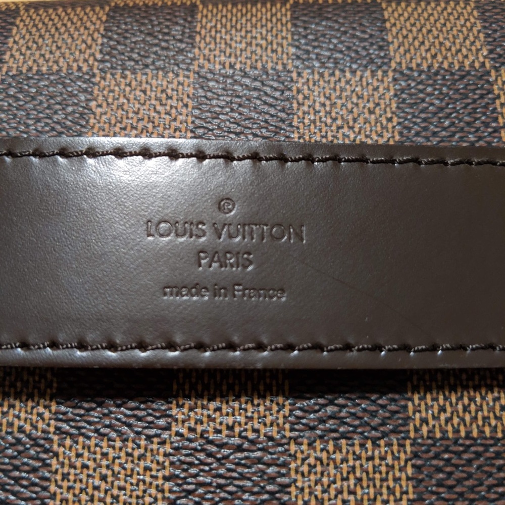 Brand New Louis Vuitton Messenger/Shoulder Bag - Picture 2 of 5